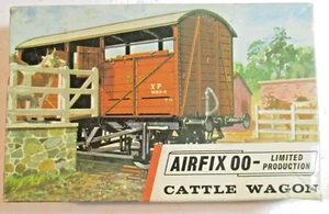 2x AIRFIX " 4mm " LIMITED PROD. KITS CATTLE WAGONS PATTERN NUM . R 5. (00)GAUGE - Picture 1 of 3