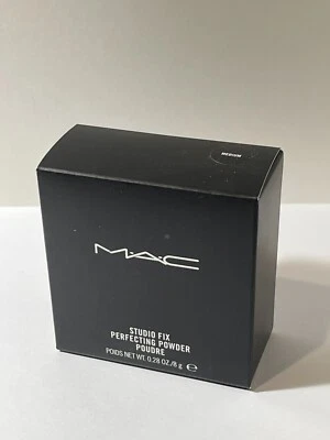 MAC Studio Fix Perfecting Powder Shade ~MEDIUM~  0.28oz / 8g New in Box - Image 1 of 2
