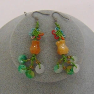 Vintage 1980er Faux Jade grün weiß gelb Ohrhänger Neu #21 - Bild 1 von 3