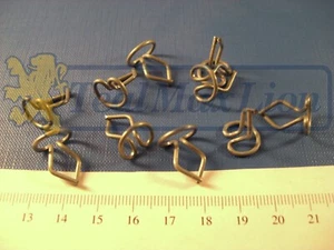 10 agrafes métalliques fixation d'enjoliveur de capot Peugeot 203 - Picture 1 of 3