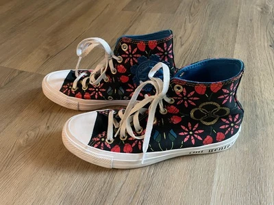 Converse All star Mi Gente Chuck Taylor High Tops Women’s 7.5 Unisex Men’s - Image 1 of 4