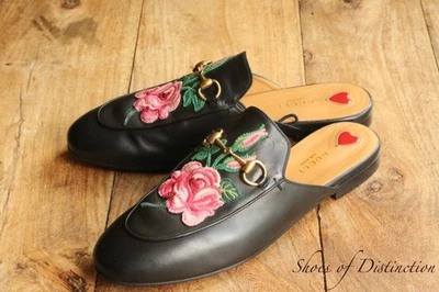 Mocasines planos Gucci Princetown de cuero negro con brocas de latón para damas Reino Unido 6,5 EE. UU. 9,5 Foto 1 de 4