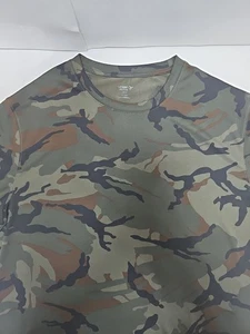 Camisa atlética activa camuflada azul marino antigua manga corta para hombre talla mediana  - Imagen 1 de 7