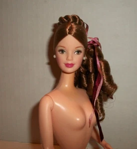 MUÑECA VICTORIANA DESNUDA BARBIE PELO CASTAÑO RIZOS MATTEL MACKIE MOLDE #A27 LEER - Imagen 1 de 6