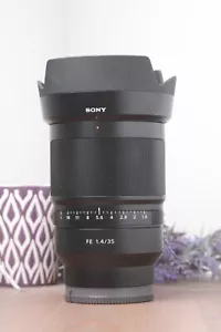 Sony SEL35F14Z Distagon T FE 35mm f/1.4 ZA Standard-Prime Lens ***READ*** - Picture 1 of 6