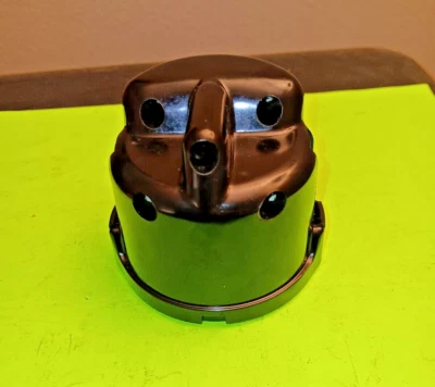  DISTRIBUTOR CAP 48-67 TRIUMPH SUNBEAM MORGAN AUSTIN STANDARD LUCAS 54412480 NOS - Image 1 of 4