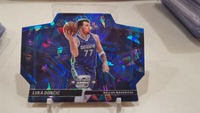 2022-23 Contenders Optic Luka Doncic Superstar Blue Ice Die Cut #08/75 Mavericks