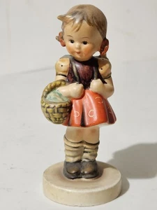 Goebel Hummel Figur "Schulmädchen" #81 2/0 TMK 3 - Bild 1 von 7