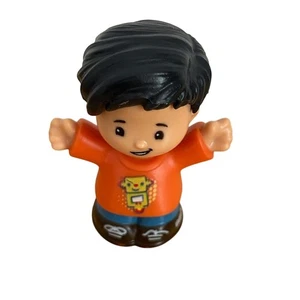 Fisher Price Little People Boy Orange Shirt Black Hair Koby Robot Tee Toy school - Picture 1 of 5