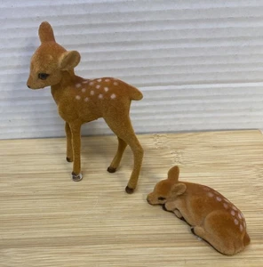 Lot Deer Fawn,  standing & laying down  2 - Picture 1 of 6