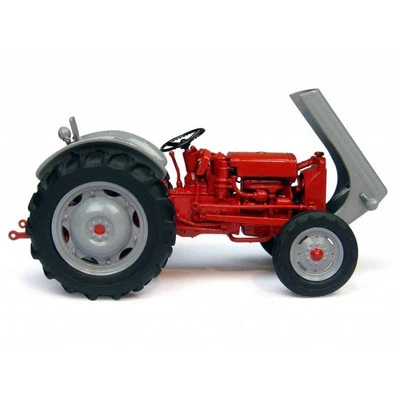Universal Hobbies - Massey Ferguson FF 30 DS Tractor - 1:32 - UH4190 - New/boxed - Image 1 of 4