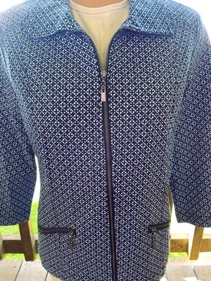 Vintage Chico's Cropped Zip Front Jacket Blue Geometric Size 1 (8-10) Business - Image 1 of 4