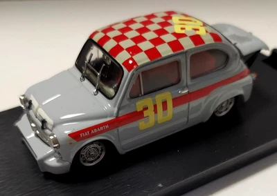 BRUMM 1:43 AUTO FIAT ABARTH 1000 BERLINA 4 ORE MONZA 1966 #30 G. BAGHETTI   R369 - Immagine 1 di 2