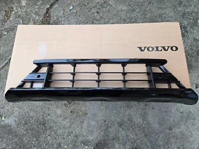 Parachoques delantero parrilla inferior Volvo XC60 22-26 TJ02/TJ06 OEM 32234959 Foto 1 de 4