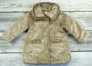 NWT Girls Faux Fur Coat by Elena et Lena Size 4 Winter - Picture 1 of 3