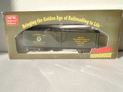 Roundhouse Ho 84619, 40' Wood Reefer, Cloverland Dairies 101 - Image 1 of 3