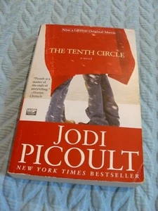 THE TENTH CIRCLE By Jodi Picoult  - Picture 1 of 7