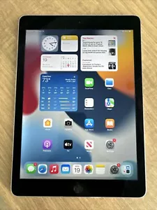 Apple iPad Air 2 64GB, Wi-Fi, 9.7in - Space Gray - Picture 1 of 14