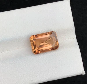 5.88 CT Natural cut Brown Topaz Emerald shape loose gemstone from Pakistan - Picture 1 of 7