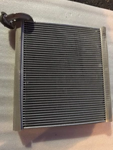 UAC-EV0090PFC EVAP CORE/EVAP ASSY - EVAPORATORE NUOVO - Foto 1 di 4