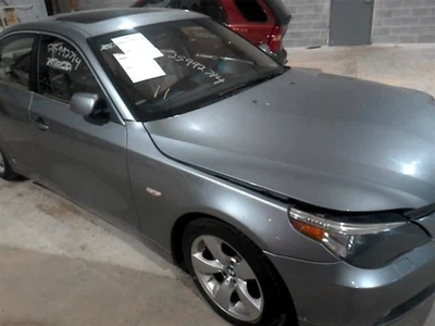 Lanterna traseira direita do passageiro lente vermelha e transparente compatível com 04-07 BMW 525i 343475 - Imagem 1 de 4