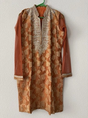 Juego de 3 piezas marrón y dorado listo para adolescentes salwar kameez Foto 1 de 4