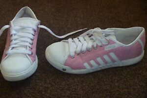 K SWISS Ladies Trainers / Pumps -Size 8 UK- Lace Up -Pink/White- Tennis/ Casual
