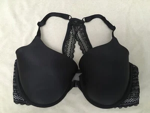 Reggiseno Victoria’s Secret 38DD foderato copertura perfetta nero ferretto pizzo schiena - Foto 1 di 3