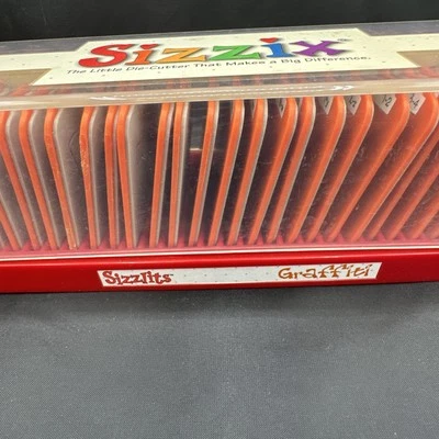 Juego de troqueles Sizzix GRAFFITI letras alfabeto 35 y estuche para máquinas de rodillos artesanía Foto 1 de 4