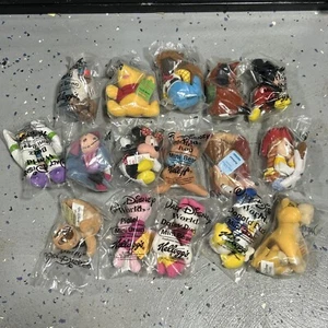 Kellogg's Walt Disney World Set of 16 Mini Bean Plush Pals - Imagen 1 de 1