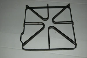 FFGF3011LWC Frigidaire Stove 316277801 Burner Grate - Picture 1 of 4