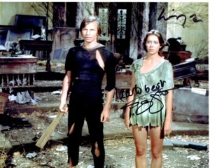 Foto firmada por Jenny Agutter y Michael York 8x10 LOGAN'S RUN con holograma certificado de autenticidad - Imagen 1 de 2