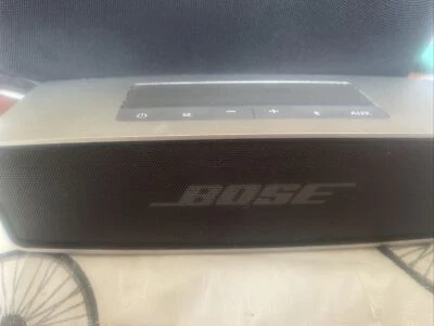 Bose SoundLink Mini I Portable Bluetooth Speaker Silver For Parts NOT WORKING - Image 1 of 4