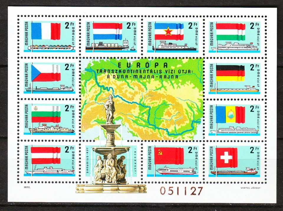 Hungría 1977 MNH Mi Bloque 128 Sc 2514 Banderas y Envíos Europa. Fuente. Mapas ** Foto 1 de 1