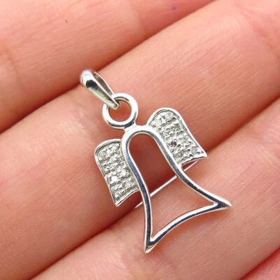 Colgante con dije de ángel de diamantes blancos reales de plata de ley 925 Foto 1 de 4