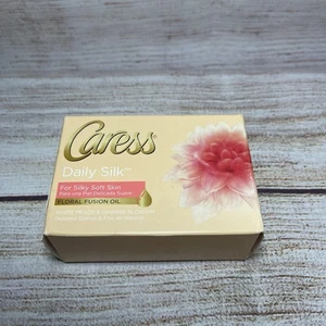 1 Caress Daily Silk Floral Oil Essence Silky Soft Skin Bar Soap 3.75 oz 1 Bar - Picture 1 of 3