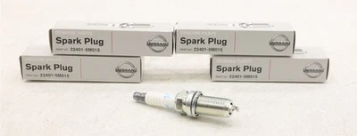 NUEVO OEM Juego de 4 Bujías 224015M015 para Nissan Infiniti 3.5L 4.5L 5.6L 00-16 Foto 1 de 4