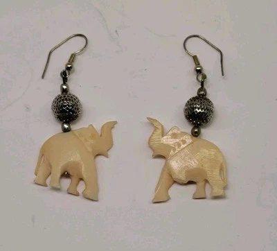 ¡Raro! Hermoso juego de pendientes de elefante tallados a mano vintage Foto 1 de 4