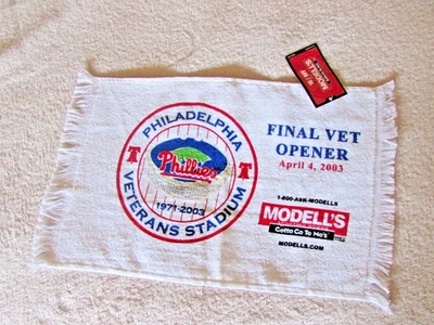 Veterans Stadium Philadelphia Phillies Final Opener Rally Towel April 4, 2003 - Image 1 of 4