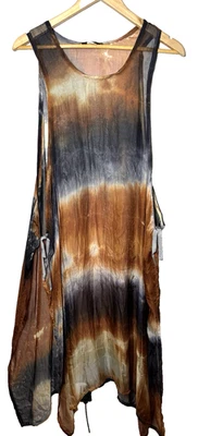 Bryn Walker Marrón Negro Tie Dye Seda Transparente Sin Mangas Langenlook Túnica Top Pequeño Foto 1 de 4