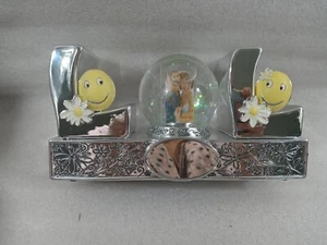 DANBURY FALLS MUSICAL WATER GLOBE "Make Someone Happy " - Picture 1 of 8