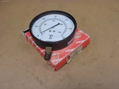 Marsh Pressure Gauge 4 1/2" Face 0-60 PSI 1/4" Brass Npt B11 Water Air Line USA - Image 1 of 4