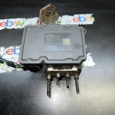 Chrysler Town And Country 2008 ABS bomba de freno antibloqueo Foto 1 de 4