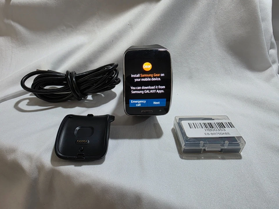 Samsung Galaxy Gear S SM-R750 TESTADO E FUNCIONA! - Imagem 1 de 1