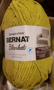 1 Yarnspirations Bernat Deckengarn 10,5 Unzen Moos 161110 Chenille  - Bild 1 von 2