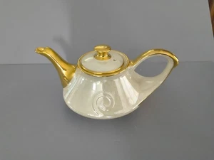 Tetera amarilla vintage Aladdin perla porcelana recortada oro 22K - Imagen 1 de 4