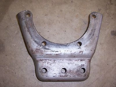 1949-1953 Buick Super suporte de transmissão traseira suporte haste de rato - Imagem 1 de 2