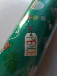 VTG CHRISTMAS WRAPPING PAPER ROLL "Holiday Style" Made In USA PEACE, MUGS 100sf - Picture 1 of 7