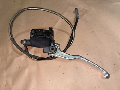 CILINDRO MAESTRO BOMBA EMBRAGUE DUCATI SUPERSPORT 800 BREMBO + MANGUERA Foto 1 de 4