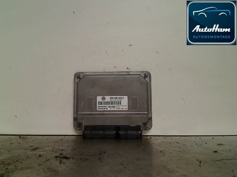 ECU ENGINE CONTROL UNIT Volkswagen Fox (5Z) Hatchback 1.2 (BMD) 2006 03D906033H - Imagem 1 de 1